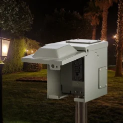 VEVOR Outdoor Electrical Outlet Box, 20 AMP GFCI Receptacle, Electrical Outlet Panel Box With GFCI Protection, IP54 Weatherproof Exterior, Gray