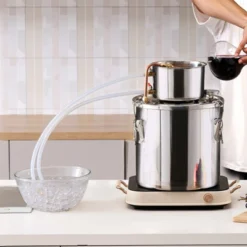 VEVOR Alcohol Still, 5 Gal / 19 L Stainless Steel Water Alcohol Distiller With Copper Coil, Home Brewing Refining Fermentation Kit, Silver